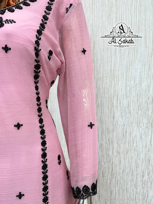 Pink_Chiffon_Handwork_Embroidered_Suit_Set_For_Women