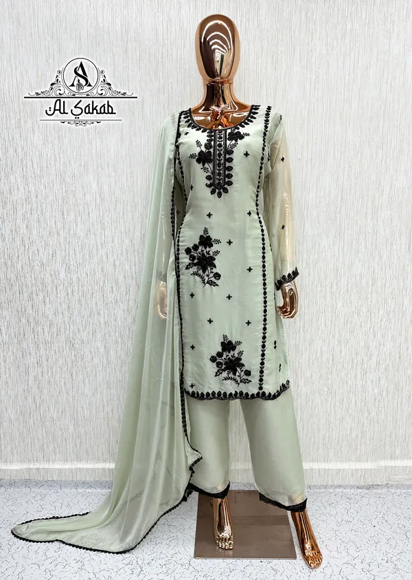 Sea_Green_Chiffon_Handwork_Embroidered_Suit_Set_For_Women