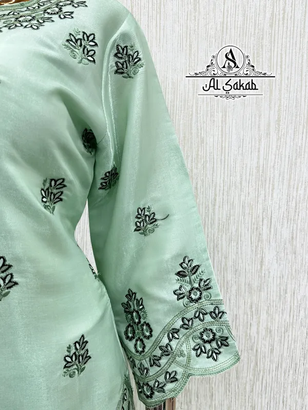 Sea_Green_Heavy_Glass_Cotton_Embroidered_Suit_Set_For_Women