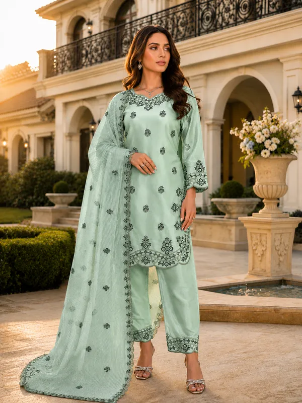 Sea_Green_Heavy_Glass_Cotton_Embroidered_Suit_Set_For_Women