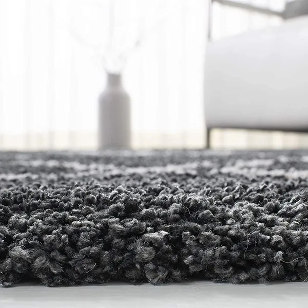 Shaggy_Carpet