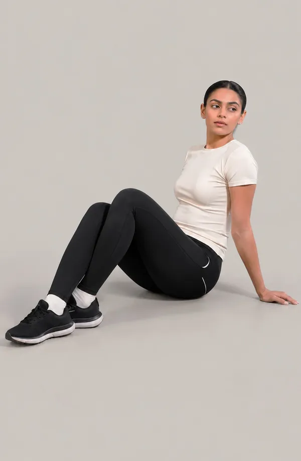 Flyyoung_Aero_Sculpt_Crop_Tee_Black