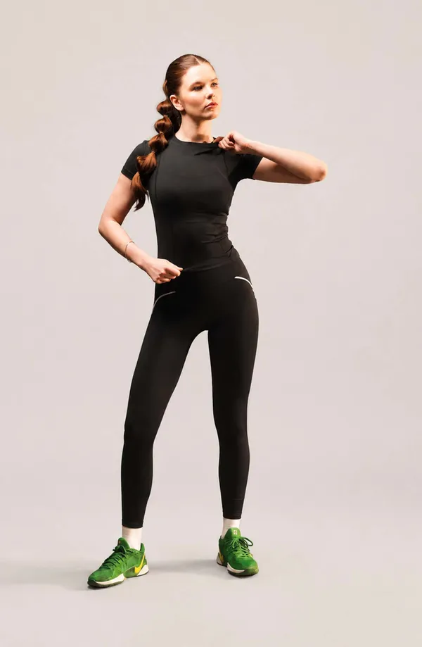 Flyyoung_Aero_Sculpt_Crop_Tee_Black