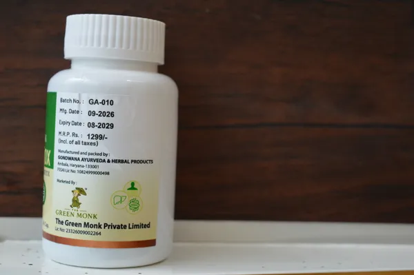 The_Green_Monk_Body_Detox_Capsules