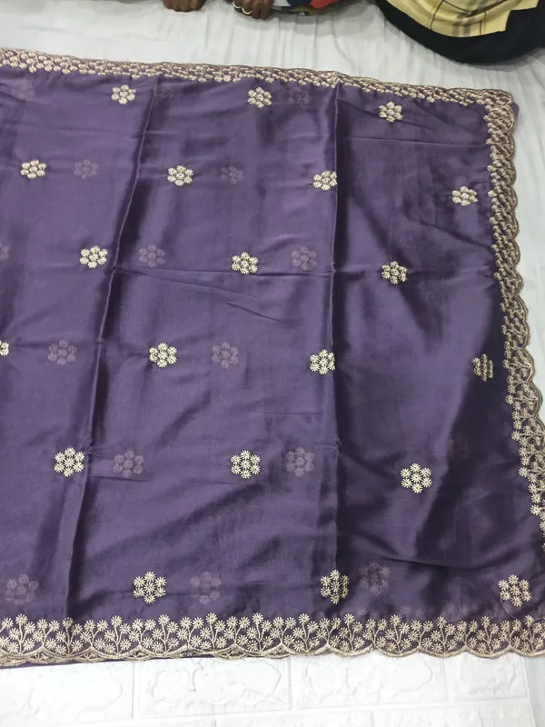 Purple_Embroidered_Fabric_Saree_For_Women