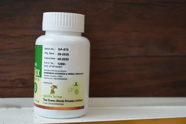 The_Green_Monk_Body_Detox_Capsules