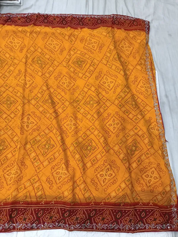 Mustard_Printed_Saree_for_Women