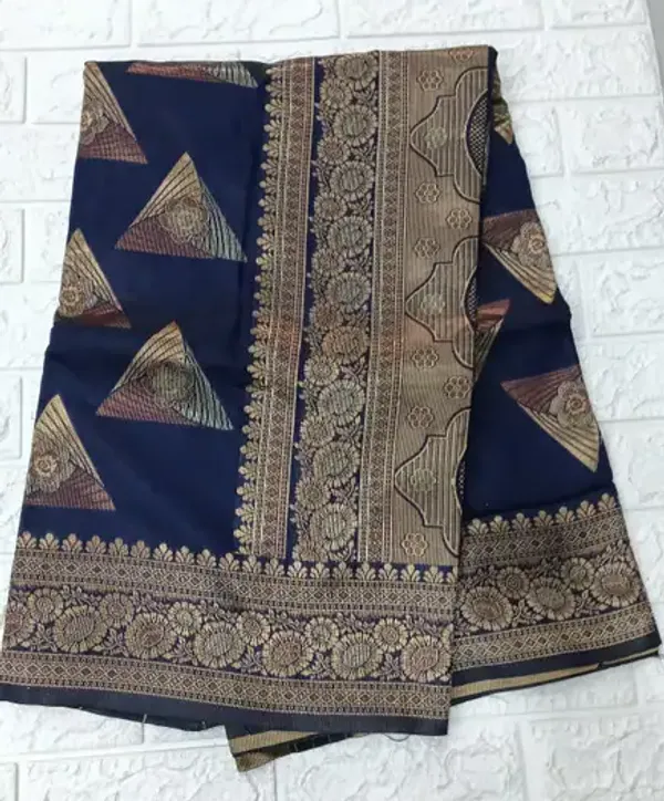 Art_Silk_Zari_Woven_Desigenr_Pallu_Saree_For_Women