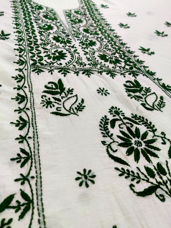 White_Printed_Kurta_Set_For_Women