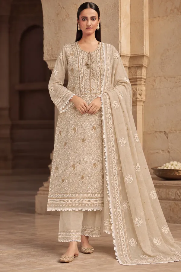 Cream_Embroidered_Ethnic_Kurta_for_Women