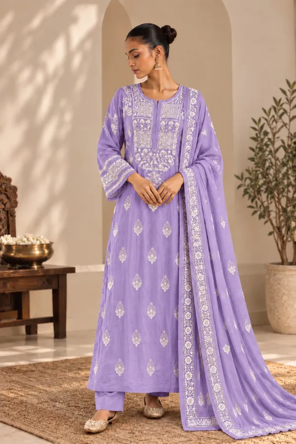Lavender_Embroidered_Straight_Kurta_Set_For_Women