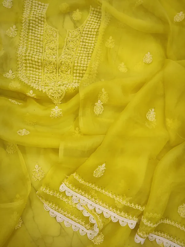 Yellow_Embroidered_Ethnic_Kurta_for_Women
