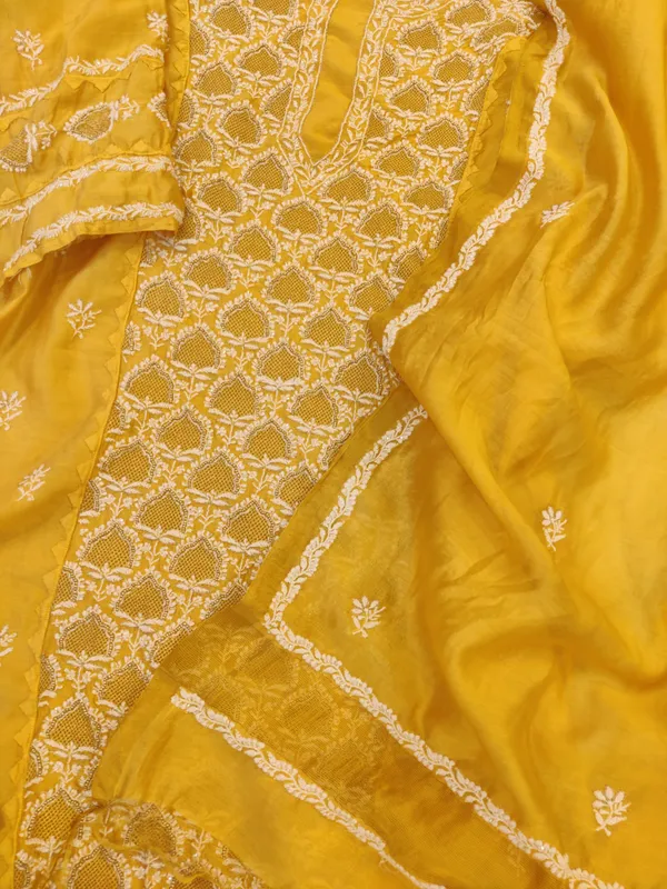 Yellow_Embroidered_Ethnic_Saree_for_Women