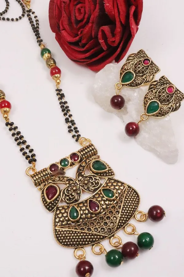 Black_Beaded_Antique_Necklace_Set_For_Women