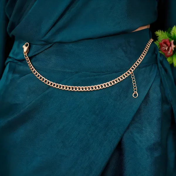 Gold_Metal_Delicate_Waist_Chain_For_Women