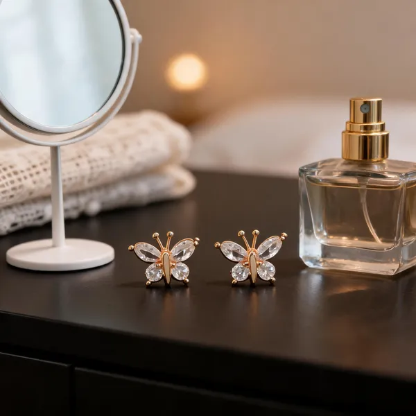 Gold_Alloy_Rhinestone_Butterfly_Stud_Earrings_For_Women_And_Girls