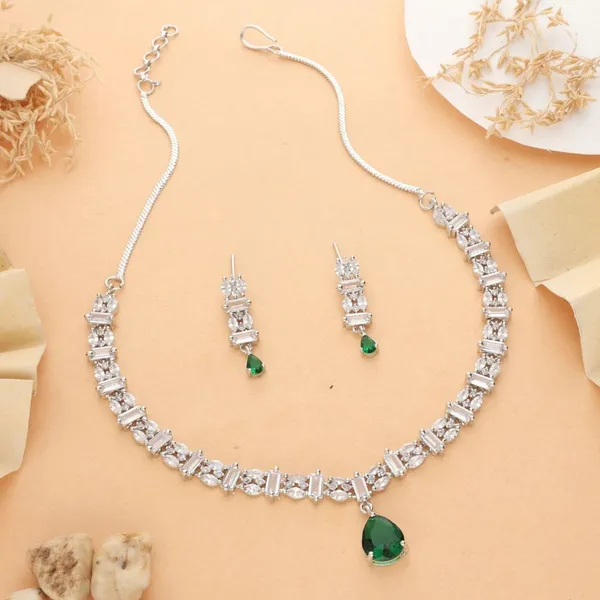 Silver_Tone_Crystal_Necklace_And_Earrings_Set_for_Women