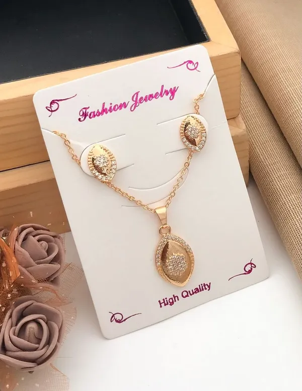 Gold_Tone_Crystal_Pendant_Necklace_Set_for_Women