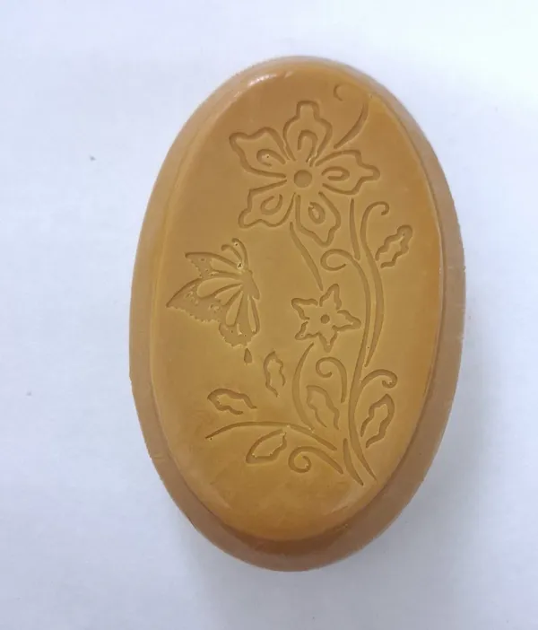 Natura_Goat_Milk_Vitamin_E_Glycerin_Soap_Base_100G