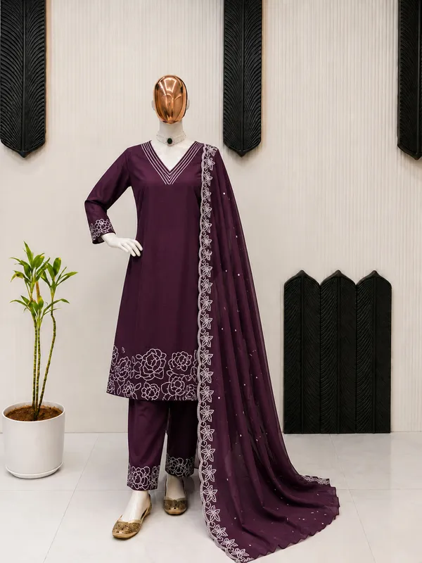 Purple_Embroidered_Straight_Suit_Set_for_Women