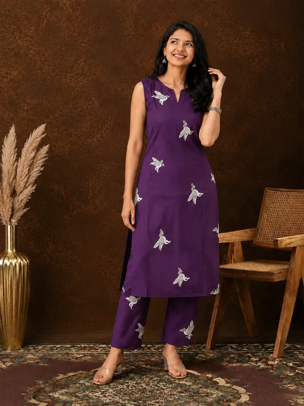 Women's_Cotton_Blend_Printed_Sleeveless_Kurti_with_Pant_Set_Round_Neck_Soft_&_Comfortable_Ethnic_Co-Ord_Set_for_Women_Casual,_Office_&_Daily_Wear