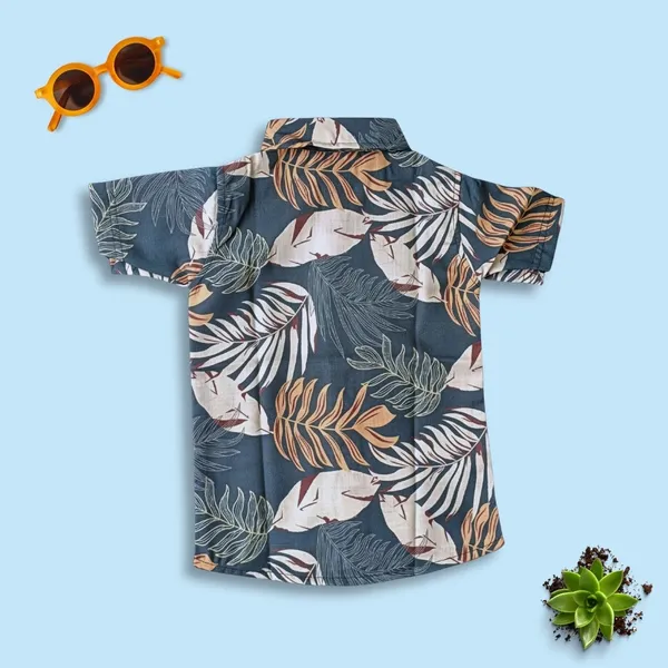 Dark_Tropical_Print_|_Grey_Shirt