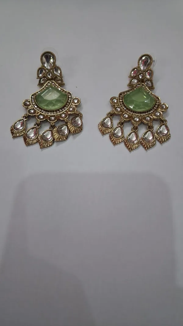 Antique_Gold_And_Green_Stone_Drop_Dangler_Earrings_For_Women
