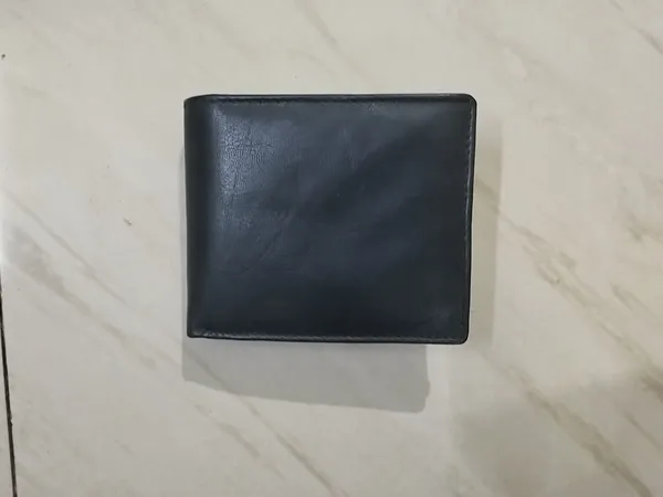 Black_Ndm_Leather_Bifold_Wallet_For_Men