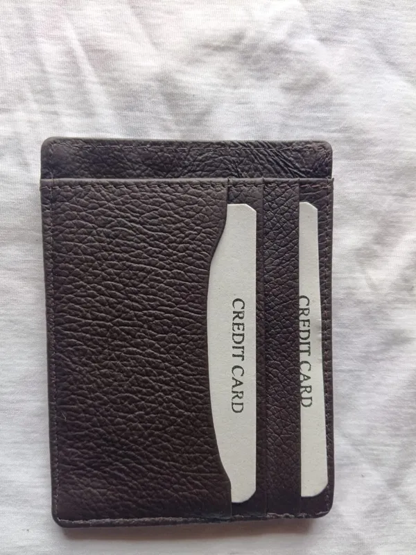 Brown_Leather_Slim_Card_Holder_for_Men