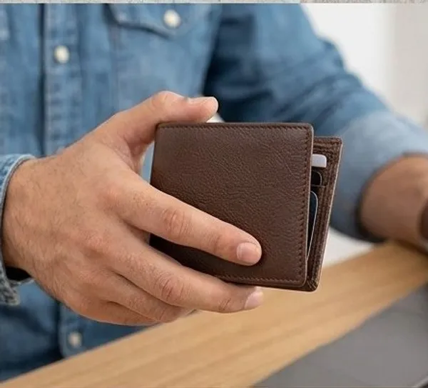 Brown_Textured_Leather_Card_Holder_for_Men