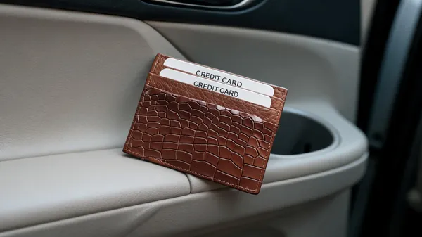 Brown_Genuine_Leather_Slim_Card_Holder_For_Unisex