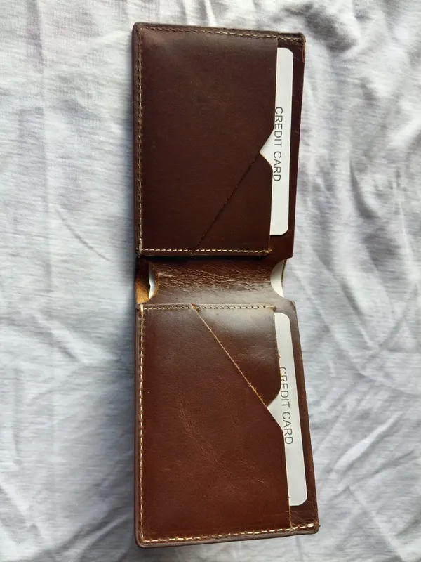 Brown_Leather_Money_Clip_Wallet_for_Men