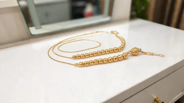 Gold_Brass_Beaded_Necklace_Chain_For_Women