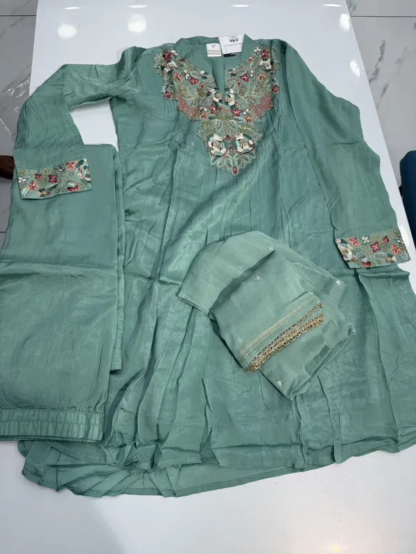 Green_Embroidered_Straight_Kurta_Set_for_Women