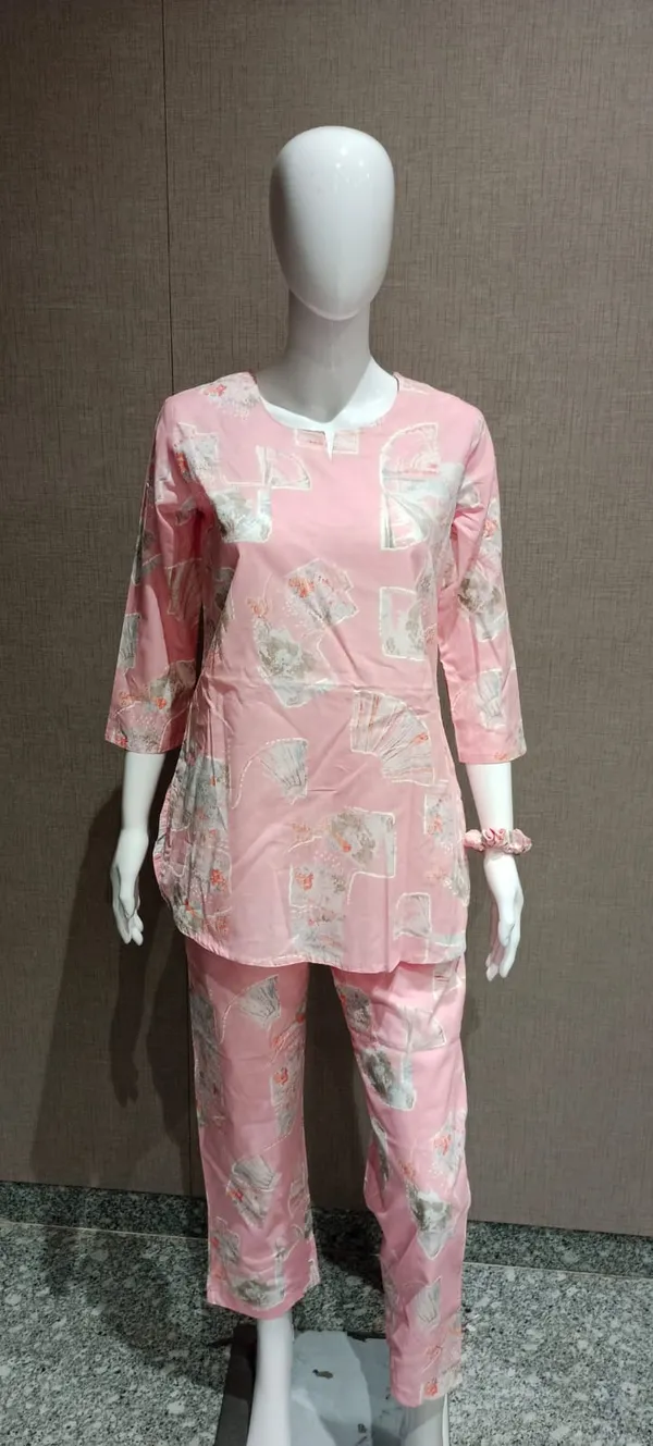 Pink_Printed_Regular_Fit_Sleepwear_Set_for_Women
