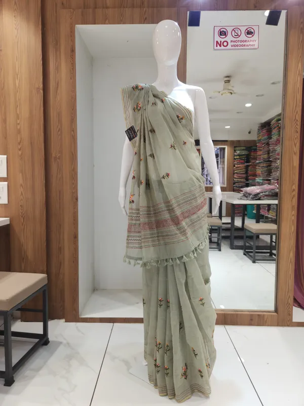 Sage_Green_Cotton_Floral_Print_Saree_for_Women