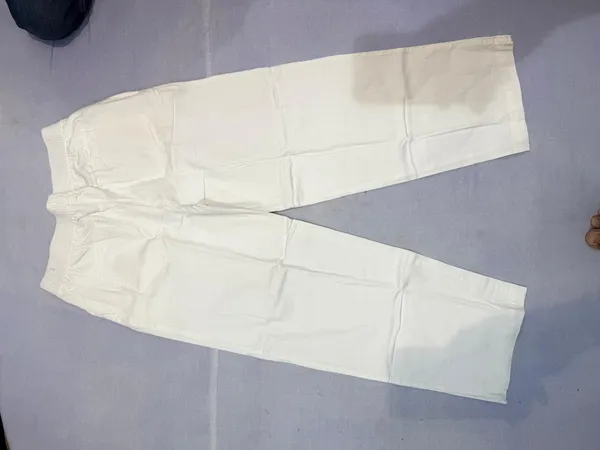 Women’s_Comfort_Fit_Elastic_Waist_Denim_Pants