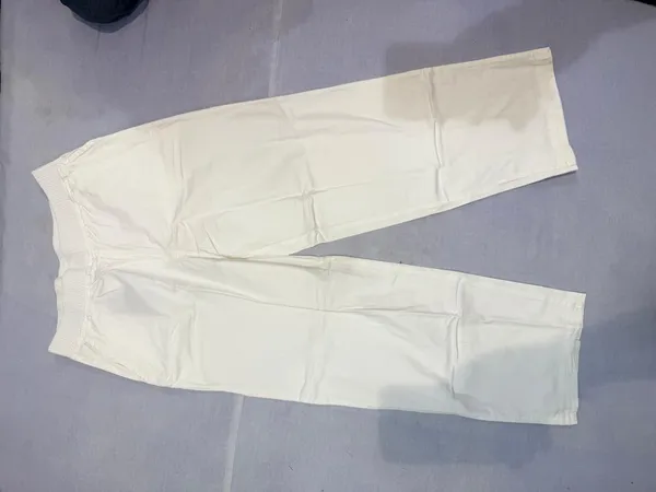 Women’s_Comfort_Fit_Elastic_Waist_Denim_Pants