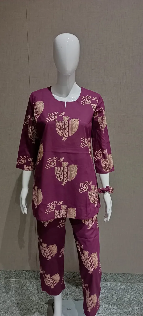 Maroon_Printed_Straight_Kurta_Pant_Set_for_Women