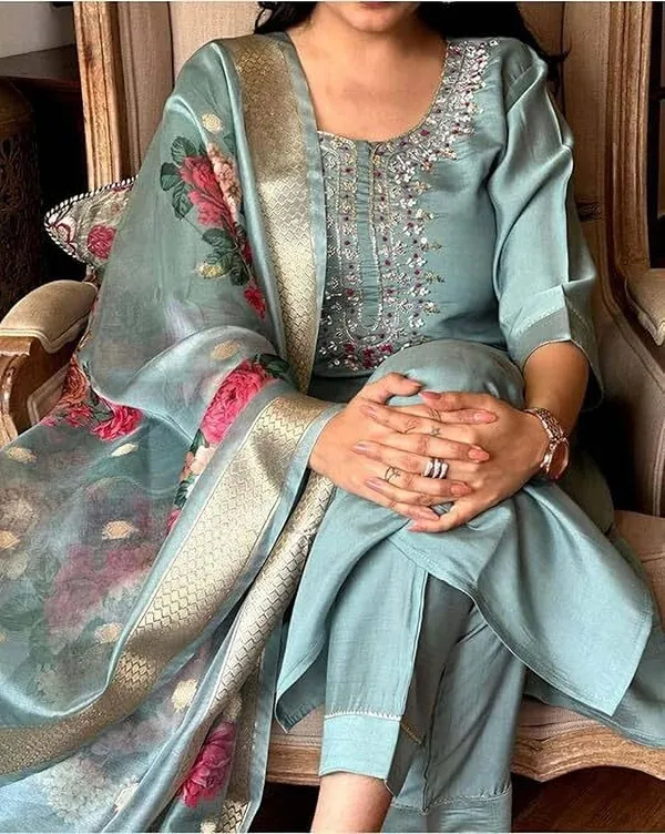 Light_Blue_Rayon_Embroidered_Kurta_Set_For_Women
