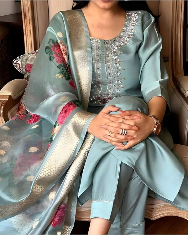 Light_Blue_Rayon_Embroidered_Kurta_Set_For_Women