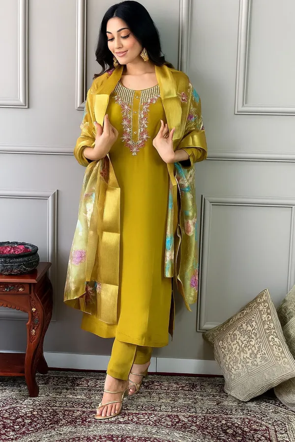 Yellow_Rayon_Embroidered_Kurta_Set_For_Women