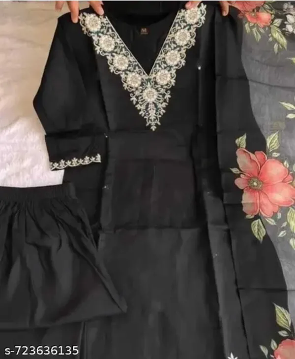 Black_Rayon_Embroidered_Kurta_Set_For_Women