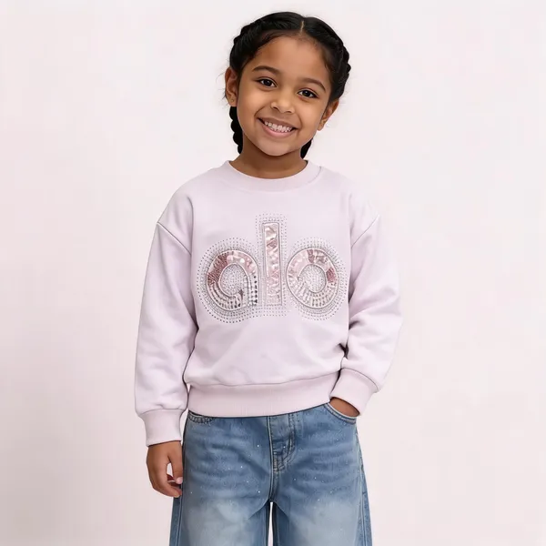 White_Casual_Sweatshirt_For_Girls