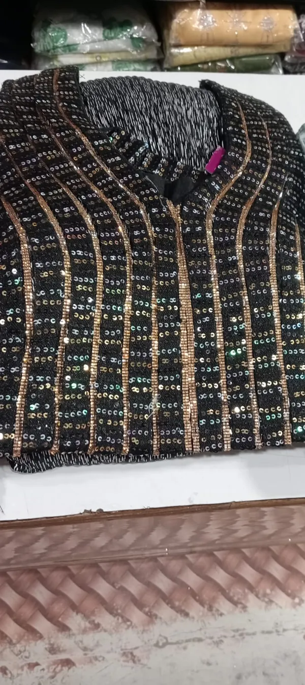 Black_Silk_Crush_Ready_To_Wear_Saree_For_Women