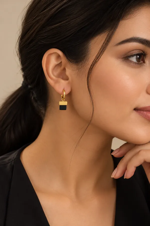 Gold_Metal_Geometric_Drop_Earrings_For_Women
