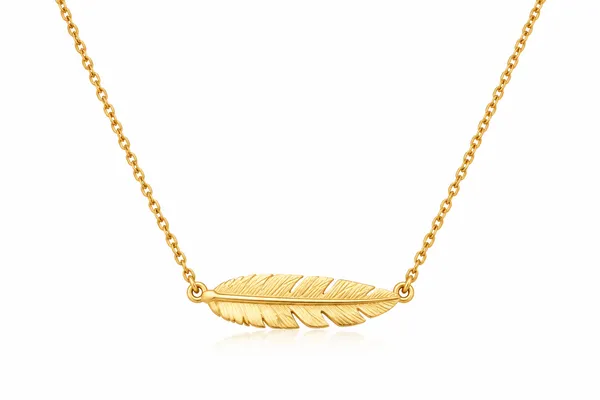 Gold_Metal_Leaf_Pendant_Necklace_For_Women