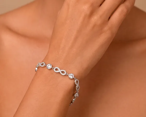 Infinity_Trace_Bracelet