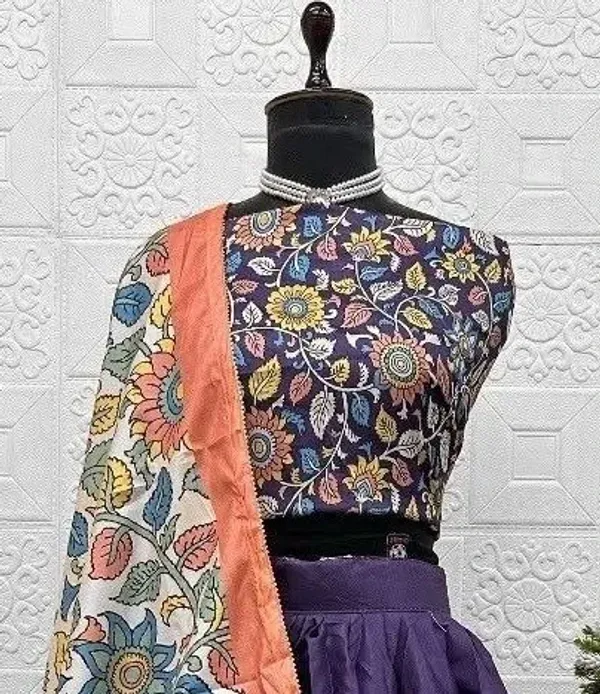 Graceful_Ajarakh_Print_Traditional_Choli_Style_For_Women