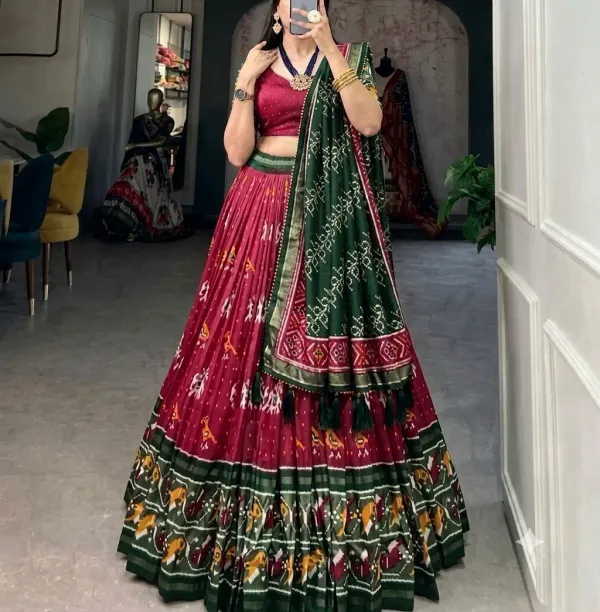 Graceful_Ajarakh_Print_Traditional_Choli_Style_For_Women